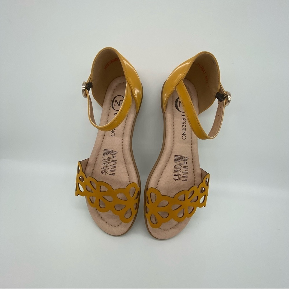 ONE35 Open Toe Sandal Flat Ankle Strap Size 31 USA 13 - Picture 4 of 7